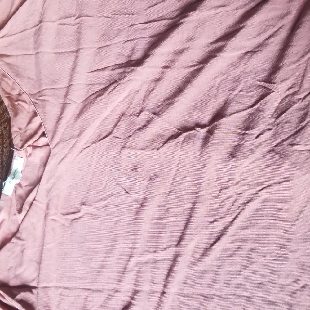 Tank - Picture 2 of 3